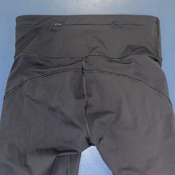 LULULEMON sz 6 black “fast and free”, high-rise 23 inch inseam leggings - Picture 4 of 7